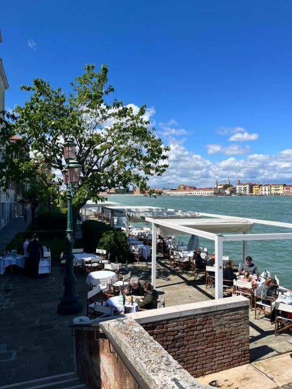 Apartment 3 Windows On St - Waterfront Venice